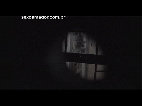 ❤️ Blondie é gravada en segredo por un voyeur do barrio escondido detrás de ladrillos ocos ️❌ Super porno en % gl.pornpk.ru %