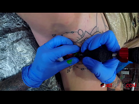 ❤️ Sully Savage, moi tatuada, tatuouse no clítoris ️❌ Super porno en % gl.pornpk.ru %